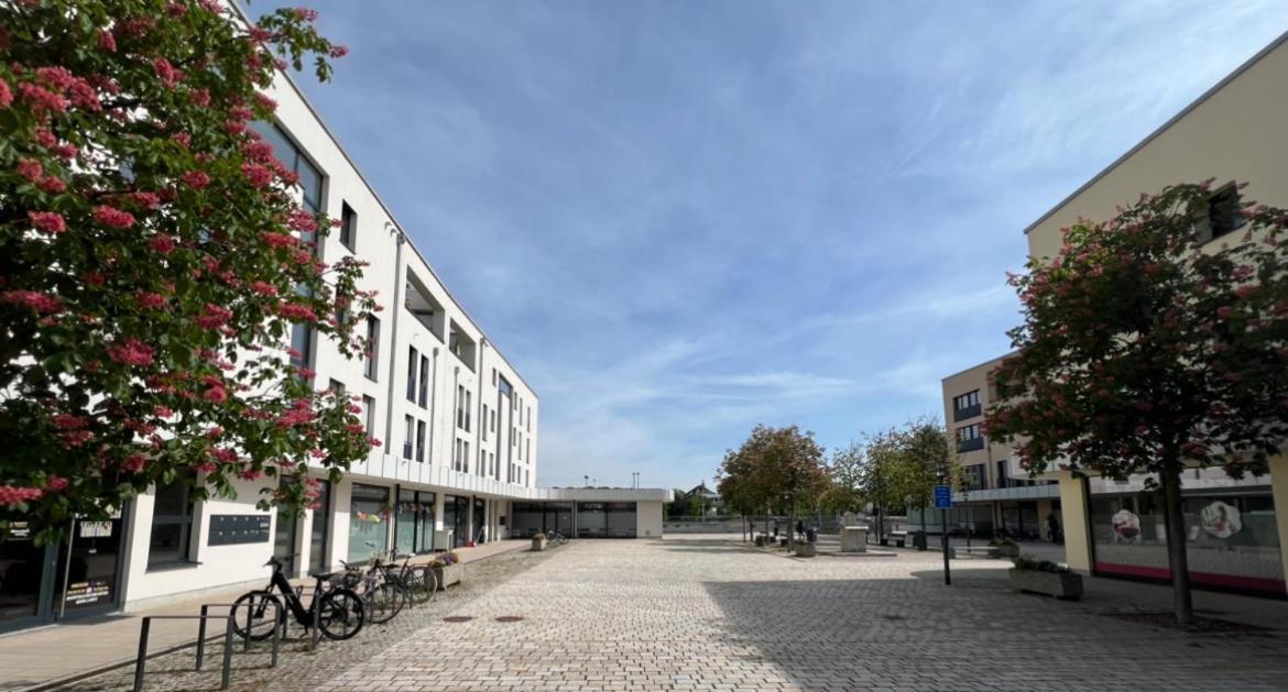 Palmen Apartment Direkt In Bad Aibling Eksteriør billede